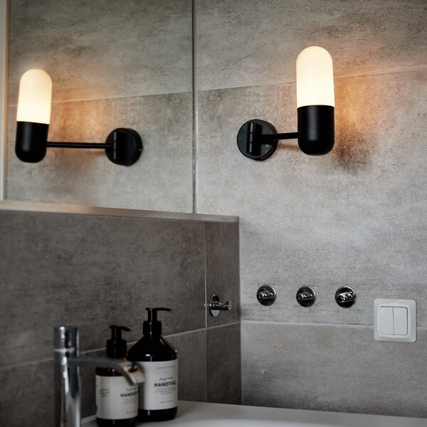 PR Home Aplică de perete pentru baie Zeta, negru, IP44, pivotantă, reglabil, Negru, Baie, Metal, Modern