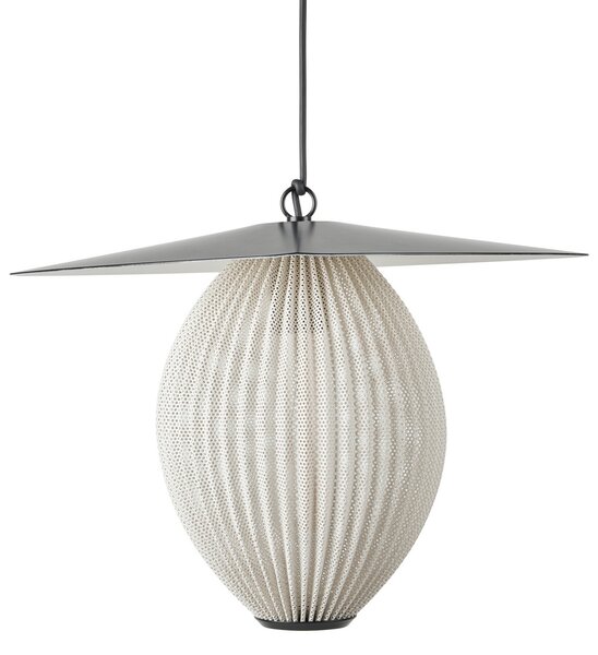 GUBI Lampa suspendată pentru exterior Gubi Satellite, 57x36cm, negru/alb crem, Negru, Oțel inoxidabil, Design
