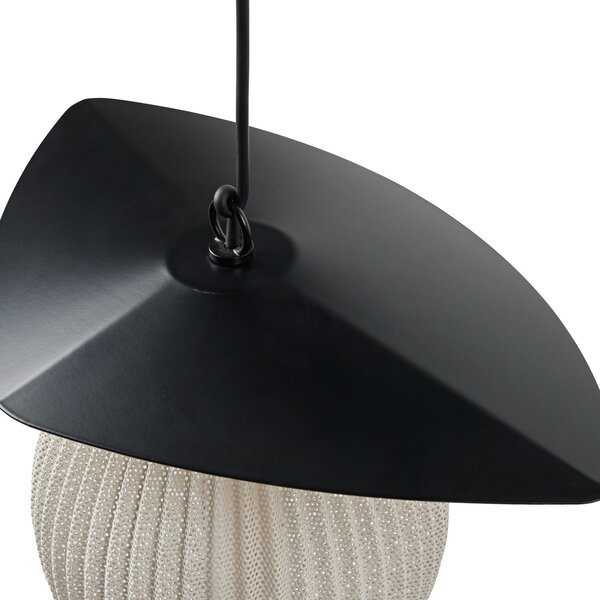 GUBI Lampa suspendată pentru exterior Gubi Satellite, 57x36cm, negru/alb crem, Negru, Oțel inoxidabil, Design