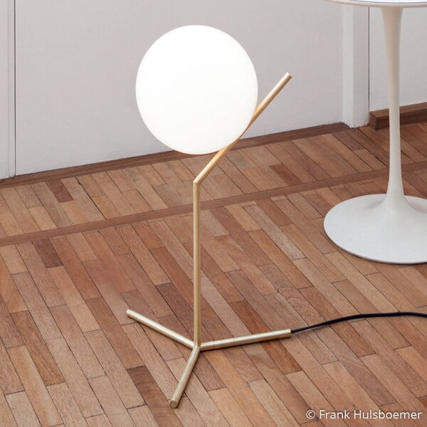 FLOS IC T1 Lampă de masă înaltă, alamă periat, reglabil, Auriu / Alamă, Camera de zi / sufragerie, Metal, Design
