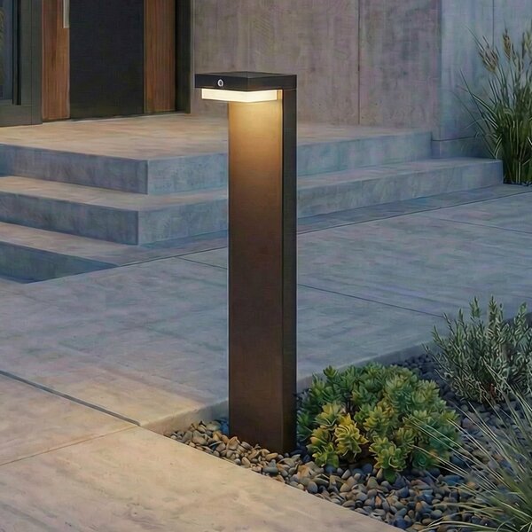 Lindby Lampă solară LED pentru soclu Eleazar, negru, aluminiu, senzor, reglabil, Negru, Aluminiu, Modern