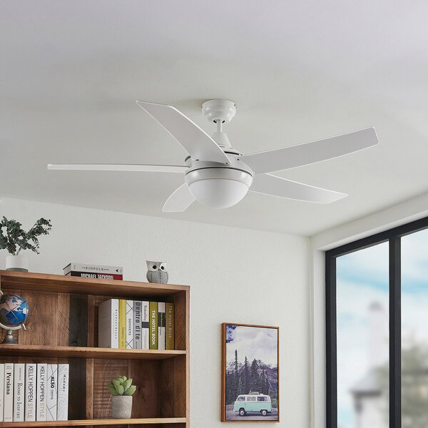 Lindby Ventilator de tavan cu lumină Auraya, silențios, alb, Alb, Camera de zi / sufragerie, Metal, Modern
