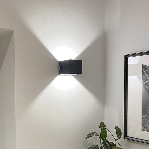 Brilliant Lampă de perete reîncărcabilă cu LED pentru exterior Iseo, negru, lățime, Negru, Plastic, Modern