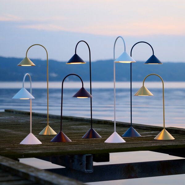 FRANDSEN Lampadar LED Grasp, negru, 72 cm, metal, reglabil, Negru, Metal, Design