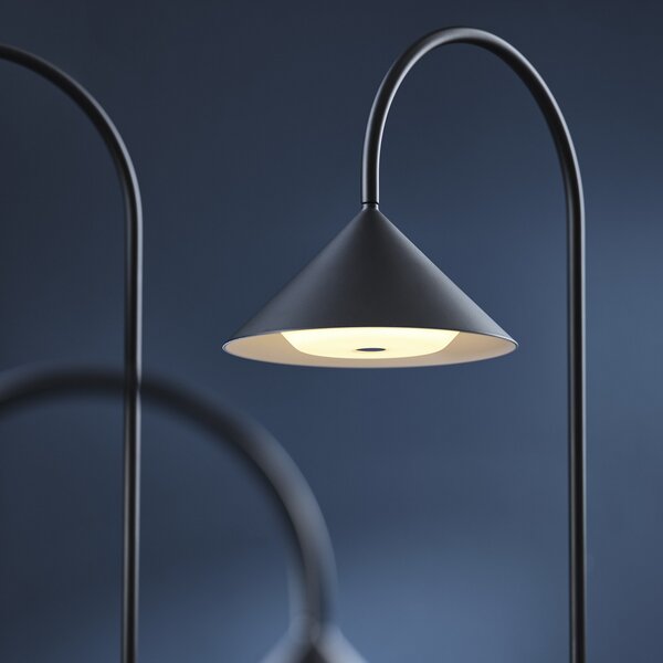 FRANDSEN Lampadar LED Grasp, negru, 72 cm, metal, reglabil, Negru, Metal, Design