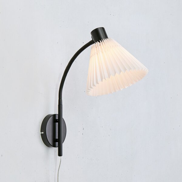 Lampă de perete Markslöjd, Mira, Negru, Camera de zi, Metal, Scandinavă