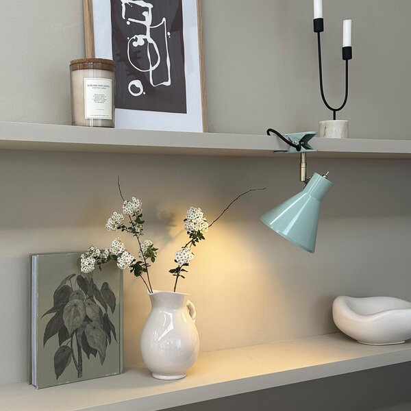 Dyberg Larsen Lampa cu clemă Sleep, verde mentă, Ø 15 cm, oțel, Verde, Camera de zi / sufragerie, Metal, Design