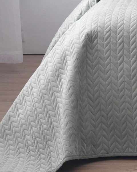 Cuvertură de pat Silky Chic 220x240cm gri
