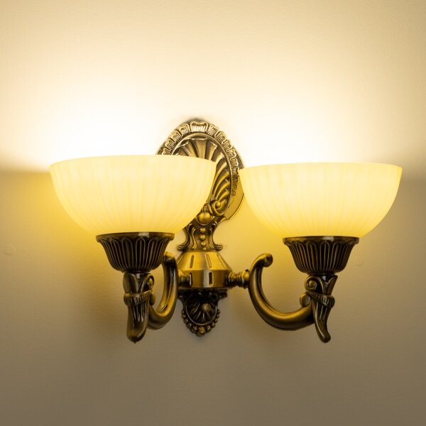 Lampă de perete Brilagi CLASSIC 2xE27/60W/230V alamă
