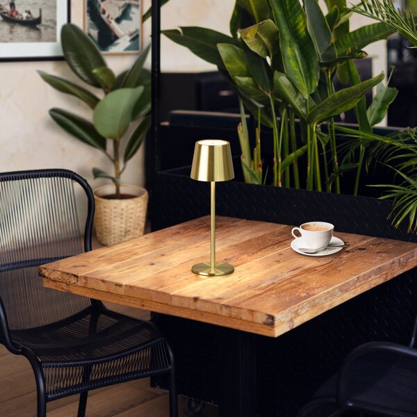 FH Lighting Lampa de masă cu LED și baterie Roxi, culoare alamă, metal, IP54, dimabil, reglabil, Auriu / Alamă, Camera de zi / sufragerie, Metal, Modern