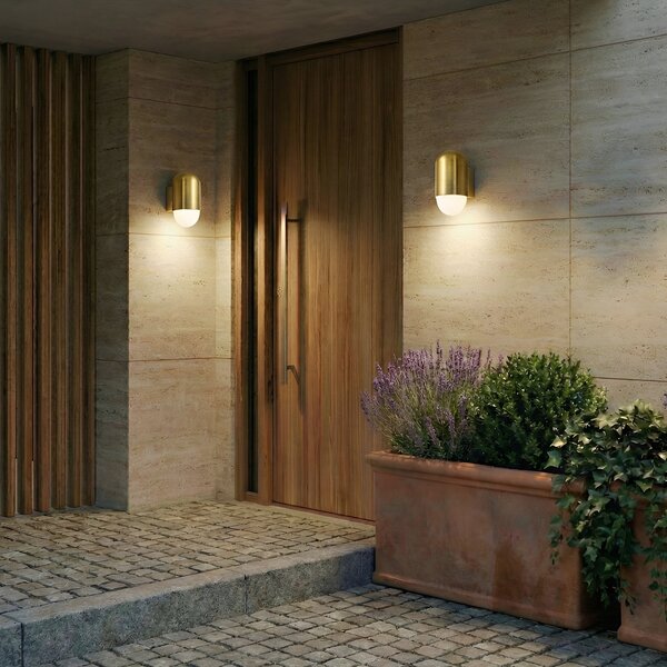 Lindby Lampă de perete exterior Pilva, alamă, metal, IP44, E27, reglabil, Auriu / Alamă, Aluminiu, Modern