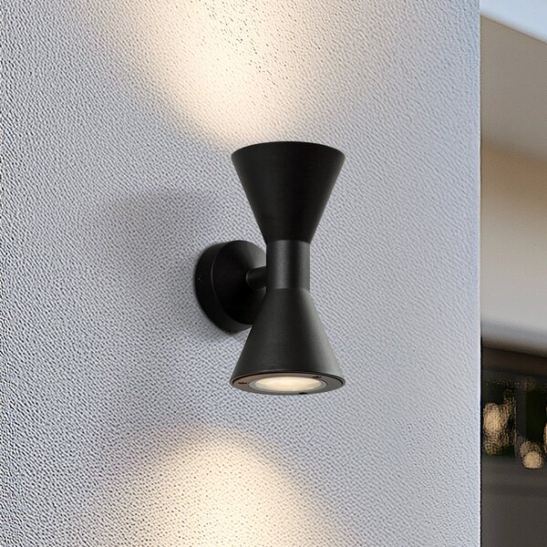 Lucande Aplică de perete exterior Xalor, negru, IP65, metal, GU10, reglabil, Negru, Aluminiu, Modern