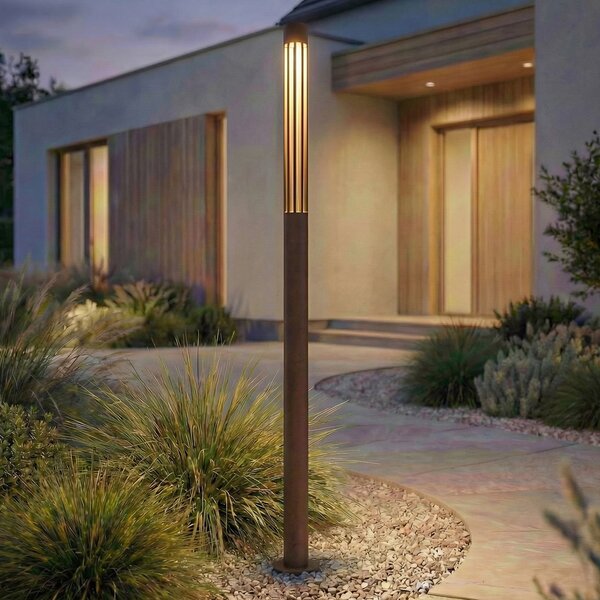 Lindby Bornă luminoasă LED pentru alee Fjorya, înălțime 90 cm, maro, IP65, Maro / Rugină, Aluminiu, Modern