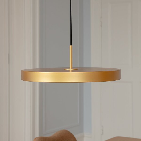 UMAGE Lampă suspendată LED Asteria Medium, culoare alamă Ø 43 cm, reglabil, Auriu / Alamă, Camera de zi / sufragerie, Metal, Design