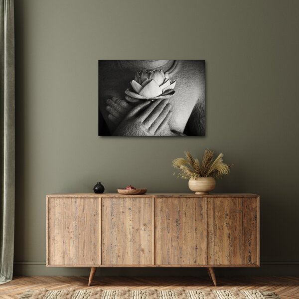 Tablou - Lotus în mâinile lui Buddha (70x50 cm)