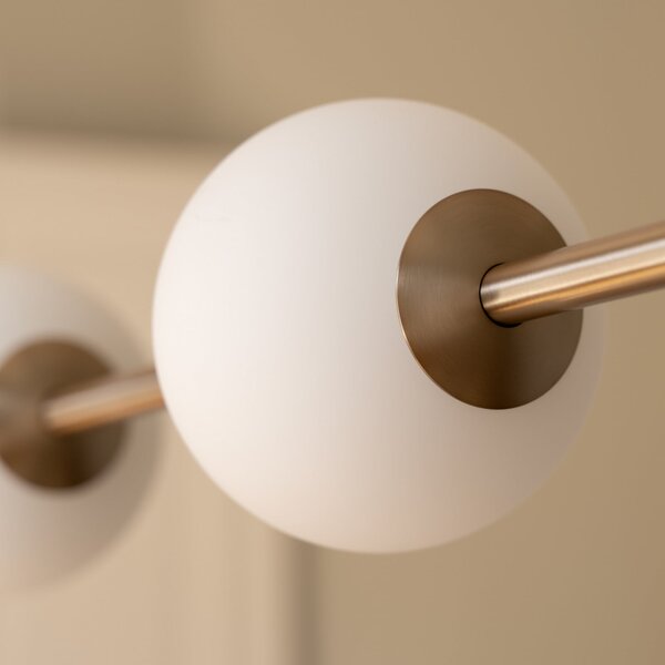 UMAGE Lampa suspendată LED Audrey LINEAR, alamă, 118 cm, 4 becuri., reglabil, Auriu / Alamă, Camera de zi / sufragerie, Metal, Design, glob