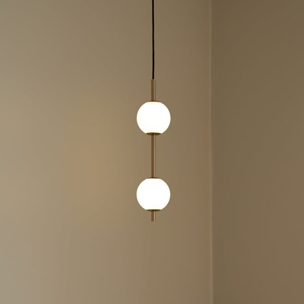 UMAGE Lampa suspendată LED Audrey, culoare alamă, 2 becuri. Ø 12 cm, reglabil, Auriu / Alamă, Camera de zi / sufragerie, Metal, Design, glob