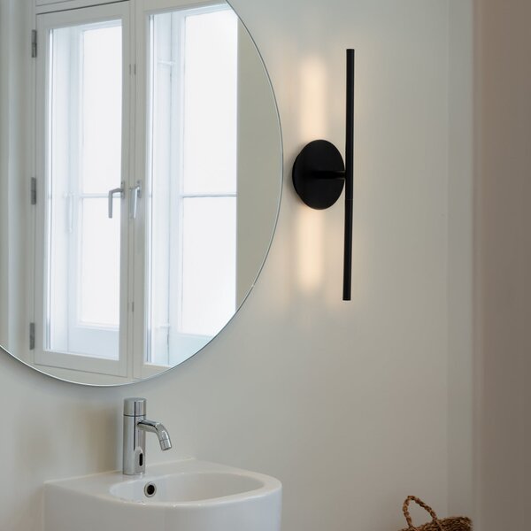 UMAGE Aplică LED Omni, negru, lățime 54 cm, 2 becuri, reglabil, Negru, Camera de zi / sufragerie, Aluminiu, Design