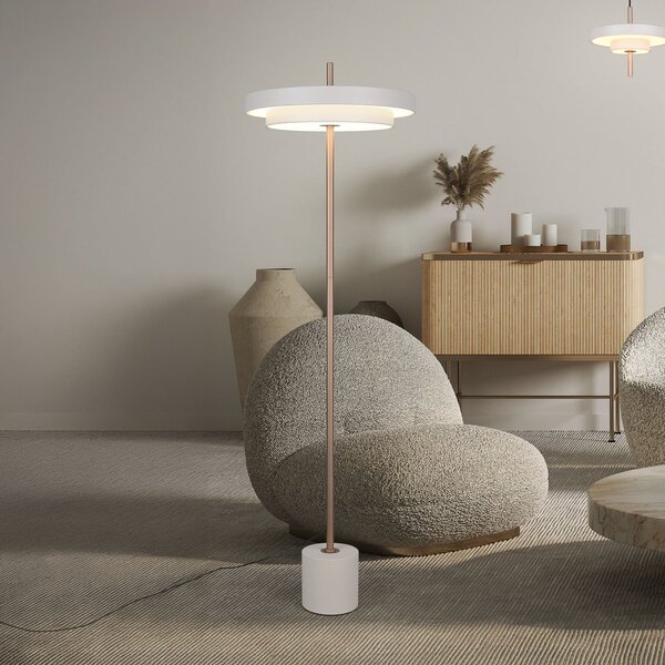 Trio Lighting Lampadar LED Keaton, gri deschis, înălțime 138 cm, metal, CCT, reglabil, Gri, Camera de zi / sufragerie, Metal