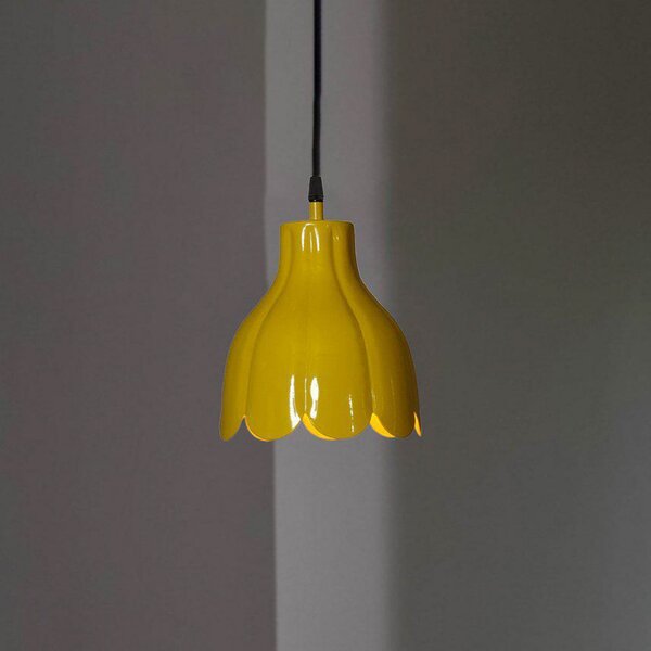 PR Home Lampă suspendată Tulippa, galbenă, Ø 17 cm, ștecher, E27, Galben, Camera de zi / sufragerie, Metal, Scandinavă