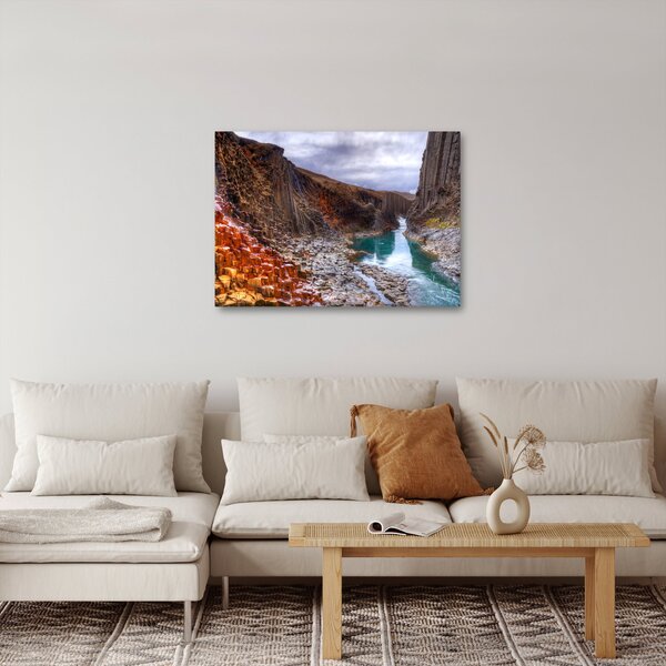 Tablou - Canionul Studlagil (70x50 cm)