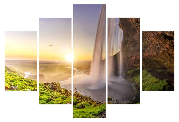 Tablou - Seljalandsfoss din spatele peșterii (150x105 cm)