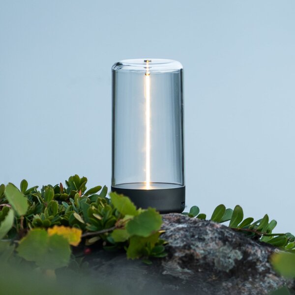 Konstsmide Lampa de masă cu LED și baterie Edison, înălțime 15 cm, gri/transparentă, IP54, reglabil, Transparent, Camera de zi / sufragerie, Plastic, Modern