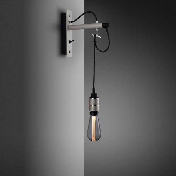 Buster + Punch Hooked Wall nude gri/oțel, reglabil, Gri, Camera de zi / sufragerie, Metal, Modern