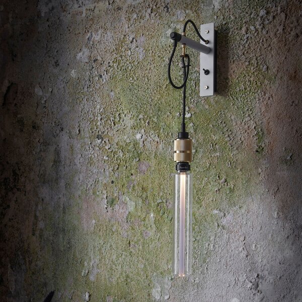 Buster + Punch Hooked Wall nude gri/alamă, reglabil, Gri, Camera de zi / sufragerie, Metal, Modern