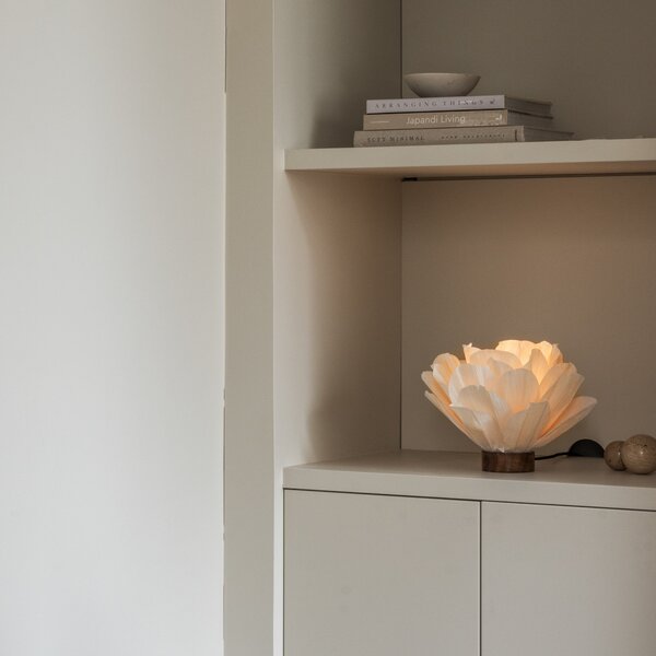 Lampă de masă Watt & Veke, Lisa, Alb, dormitor, Hârtie / Carton, Design