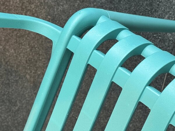 Reducere Scaun din plastic TREGO cu brate, albastru calitatea II