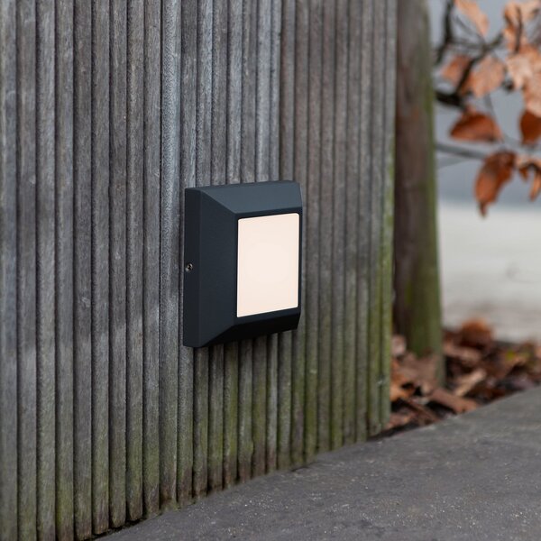 LUTEC Aplică LED de exterior Helena, frontal 10 cm negru, Negru, Metal, Modern