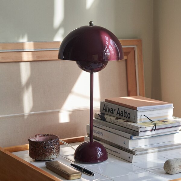 Lampă de masă &Tradition, Flowerpot VP3, Violet, Camera de zi, Metal, Design