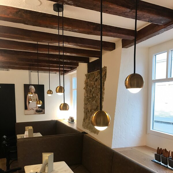 Egger Licht EGG DLS Lampă suspendată LED Cleo, culoarea alamei, reglabil, Auriu / Alamă, Camera de zi / sufragerie, Metal, Modern