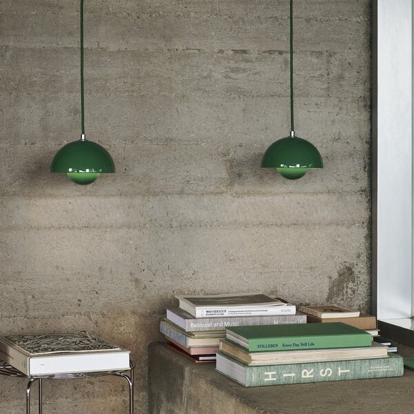 Lustră Pendul &Tradition, Flowerpot VP10, reglabil, Verde, Camera de zi, Metal, Design
