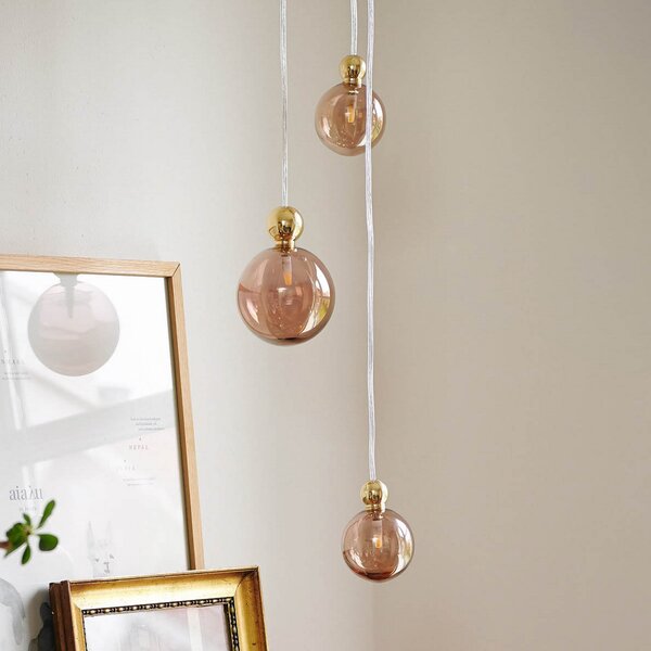 EBB & FLOW Uva M Lampă suspendată Ball auriu auriu-fum, reglabil, Auriu / Alamă, Camera de zi / sufragerie, Sticlă, Scandinavă