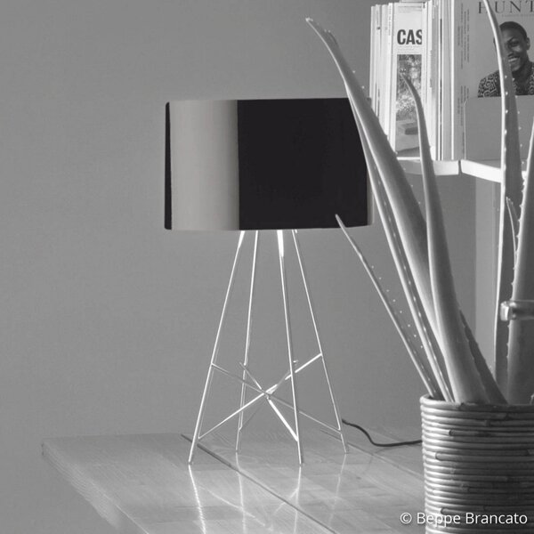 FLOS Ray T lampă de masă, abajur negru, reglabil, Negru, Camera de zi / sufragerie, Metal, Design