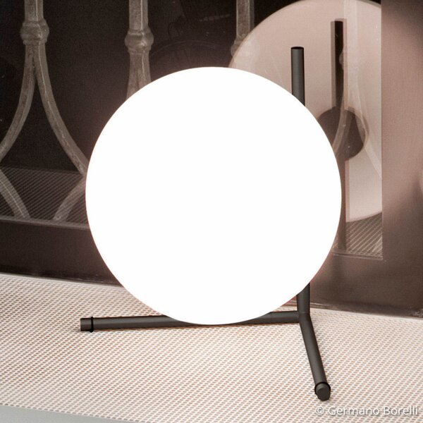 FLOS Lampa de masă IC T2, negru, reglabil, Negru, Camera de zi / sufragerie, Sticlă, Design
