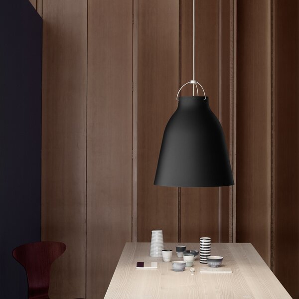 FRITZ HANSEN Caravaggio P3 negru mat, reglabil, Negru, Camera de zi / sufragerie, Metal, Design