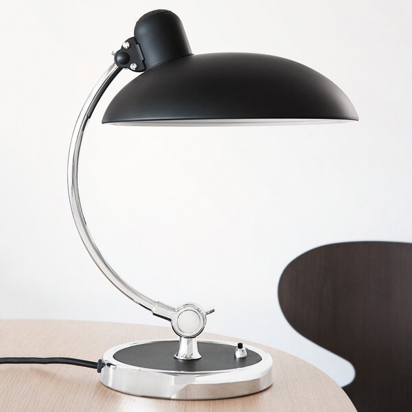 FRITZ HANSEN Lampă de masă Kaiser Idell Luxus, negru/crom, Negru, Camera de zi / sufragerie, Metal, Design, Umbră de masă