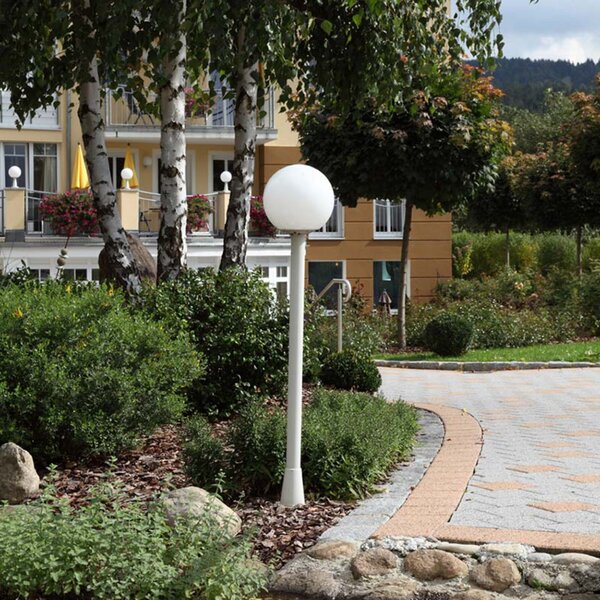 Albert Leuchten Lampă de trotuar cu glob cristal clar, alb, reglabil, Alb, Metal, Modern, Glob pentru exterior