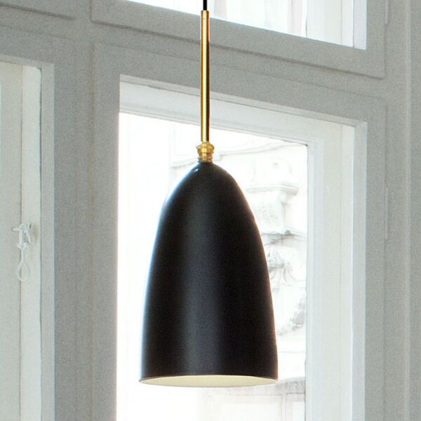 GUBI Lampă suspendată Gubi Gräshoppa, negru, reglabil, Negru, Camera de zi / sufragerie, Metal, Design