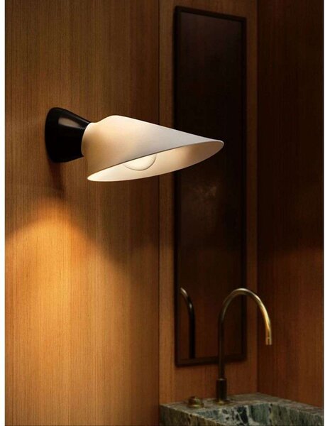 Plume Aplică de Perete IP44 Black/Polycarbonate - DCW