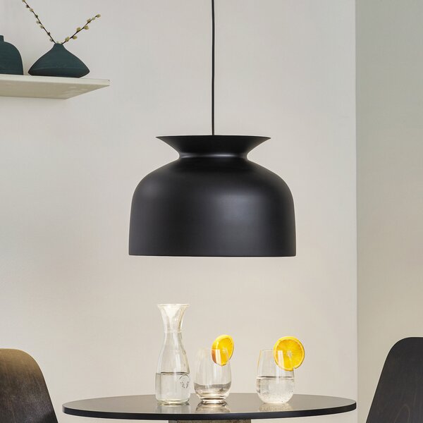 GUBI Ronde lampă suspendată Ø 40 cm, negru, reglabil, Negru, Camera de zi / sufragerie, Metal, Design