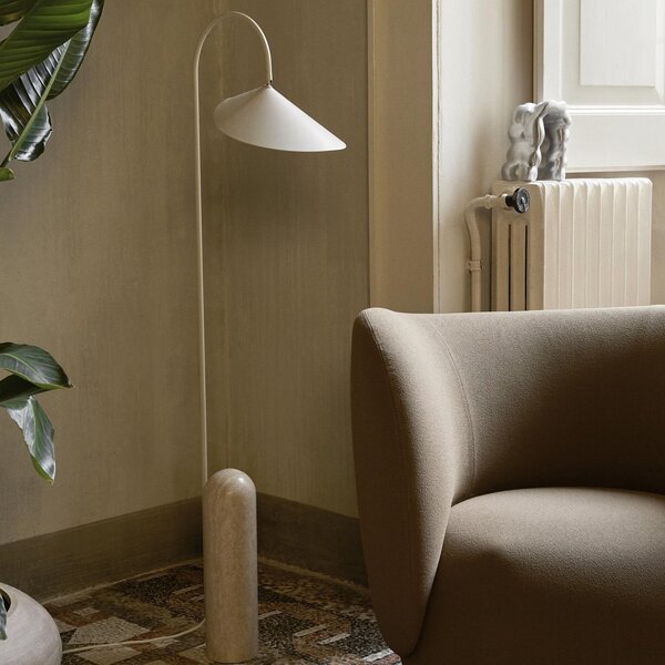 Lampadar ferm LIVING, Arum, Bej, Camera de zi, Marmură, Design