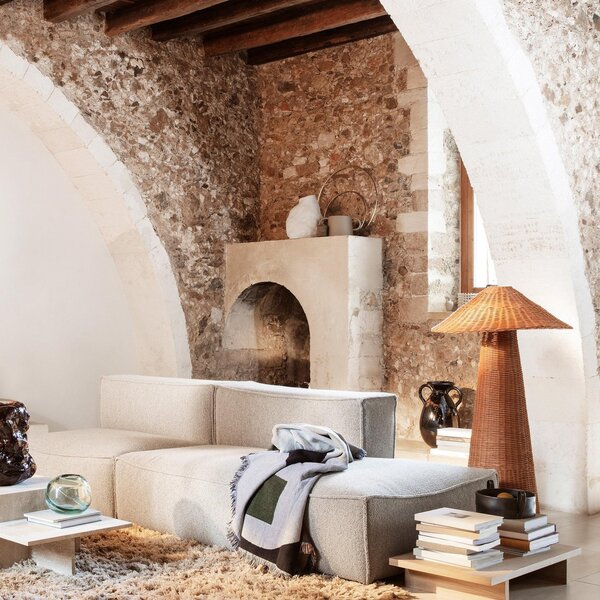 Lampadar ferm LIVING, Dou, Lemn, Camera de zi, Lemn, Design