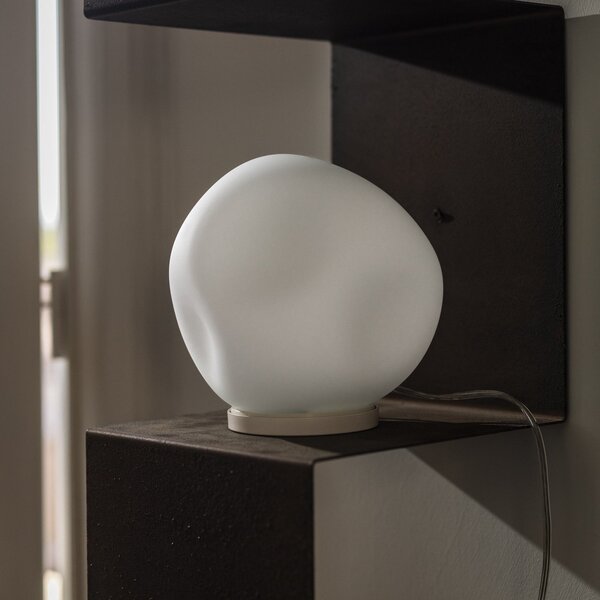 Lampă de masă Foscarini, Hoba Midi, Alb, Camera de zi, Sticlă, Design