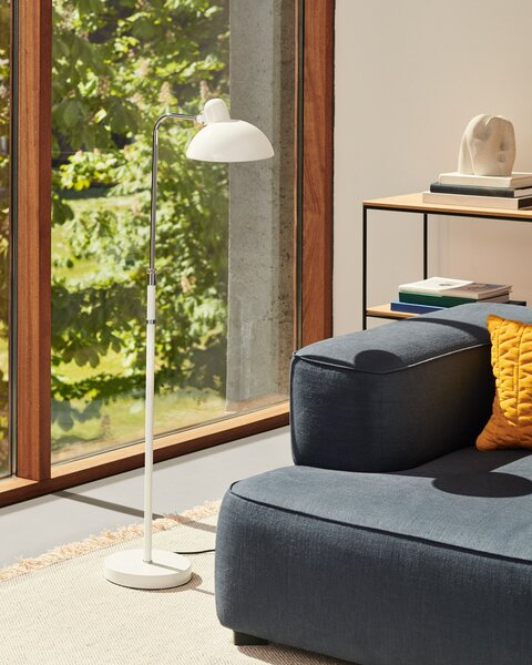 Lampadar FRITZ HANSEN, Kaiser Idell 6580-F Luxus, Alb, Camera de zi, Metal, Design