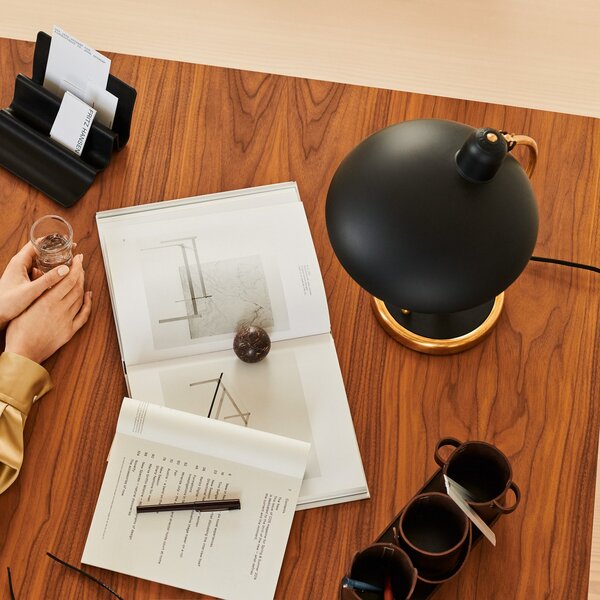Lampă de masă FRITZ HANSEN, Kaiser Idell 6631-T Luxus, Auriu / Alamă, Camera de zi, Metal, Design
