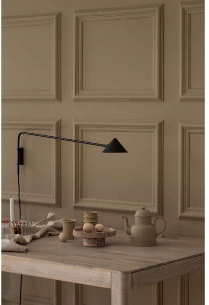 Lampă de perete Watt & Veke, reglabil, Negru, Camera de zi, Metal, Scandinavă